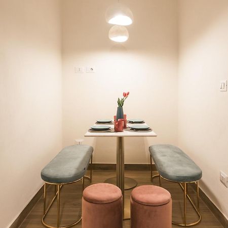 C3 Top Class Apartment, 2 Camere Da Letto, 2 Bagni, Giardino Distante 15 Minuti A Piedi Da Fontana Di Trevi Rom Exteriör bild