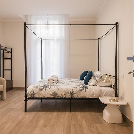 C3 Top Class Apartment, 2 Camere Da Letto, 2 Bagni, Giardino Distante 15 Minuti A Piedi Da Fontana Di Trevi Rom Exteriör bild