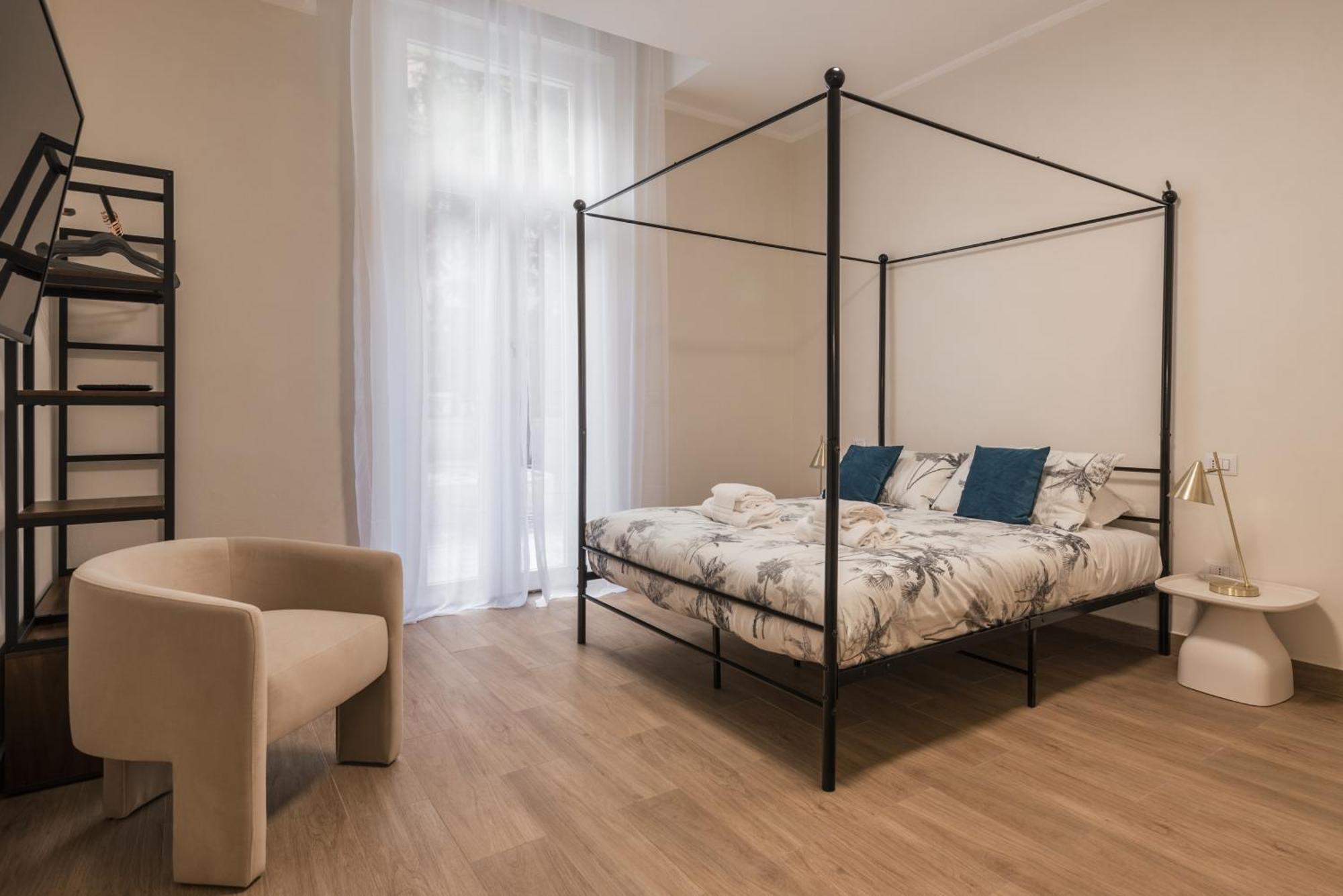 C3 Top Class Apartment, 2 Camere Da Letto, 2 Bagni, Giardino Distante 15 Minuti A Piedi Da Fontana Di Trevi Rom Exteriör bild
