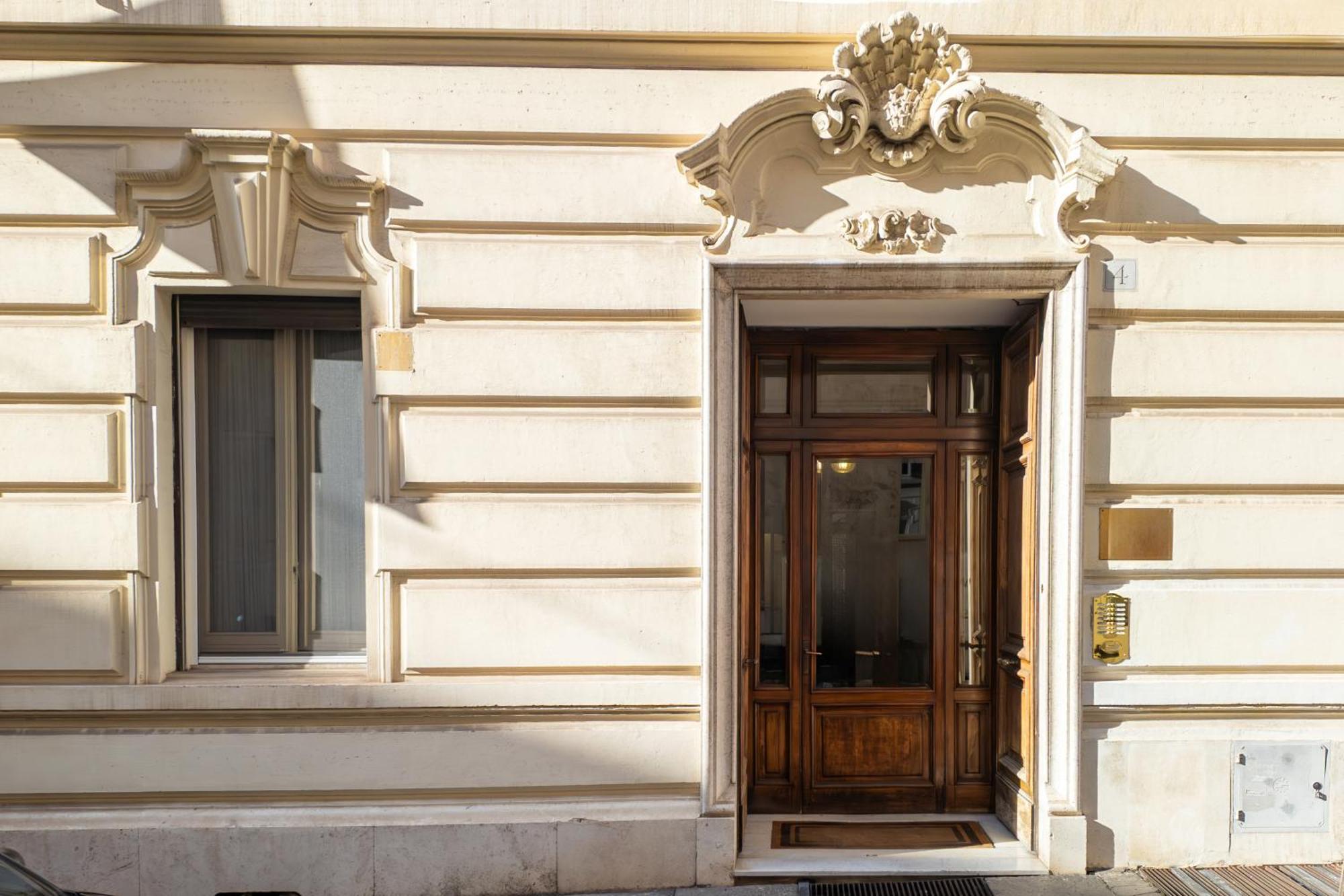 C3 Top Class Apartment, 2 Camere Da Letto, 2 Bagni, Giardino Distante 15 Minuti A Piedi Da Fontana Di Trevi Rom Exteriör bild